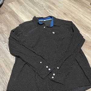 Cinch Black & White polka dot button up. Like new?